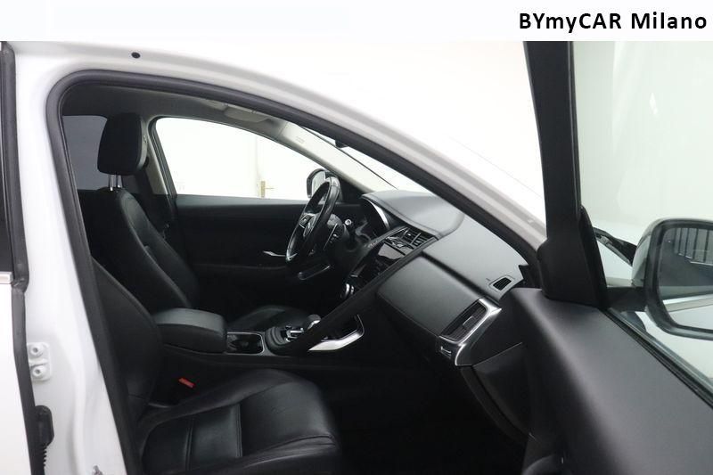 Jaguar E-Pace E-Pace 2.0d i4 mhev SE awd 163cv auto https://cdn.bymycar.eu/it-bo/assets/images/vehicles/vo/4553/JAGUAR-E-PACE-2021-jpg-8.jpg