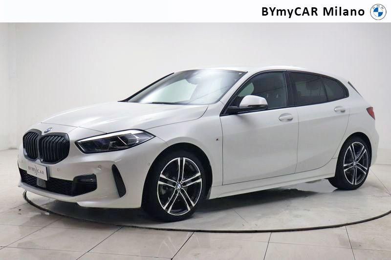 BMW Serie 1 118d Msport auto https://cdn.bymycar.eu/it-bo/assets/images/vehicles/vo/4567/BMW-SERIE-1-F40-jpg-0.jpg