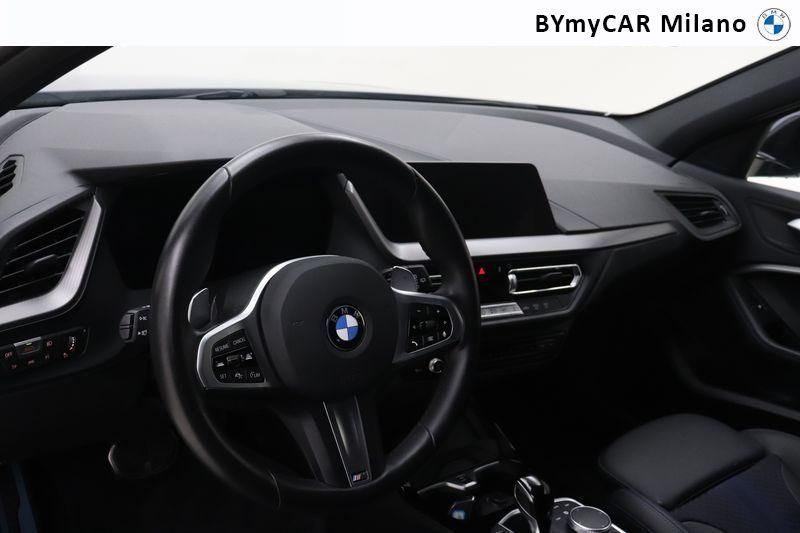 BMW Serie 1 118d Msport auto https://cdn.bymycar.eu/it-bo/assets/images/vehicles/vo/4568/BMW-SERIE-1-F40-jpg-10.jpg