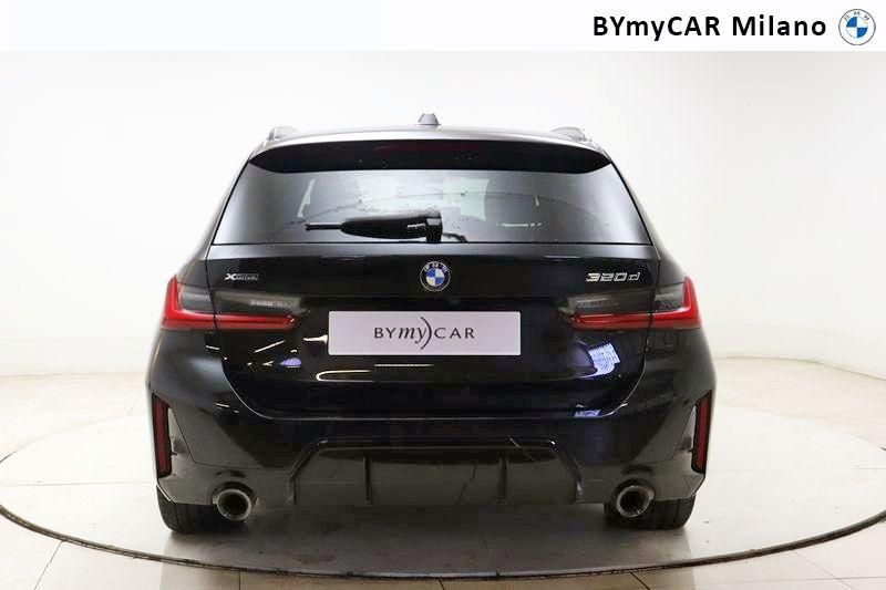 BMW Serie 3 320d Touring mhev 48V xdrive MSport auto https://cdn.bymycar.eu/it-bo/assets/images/vehicles/vo/4572/BMW-SERIE-3-G21-2022-TOURING-jpg-3.jpg