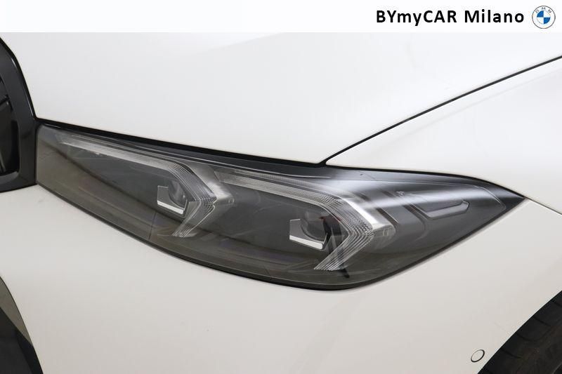 BMW Serie 3 320d Touring mhev 48V xdrive MSport auto https://cdn.bymycar.eu/it-bo/assets/images/vehicles/vo/4577/BMW-SERIE-3-G21-2022-TOURING-jpg-10.jpg