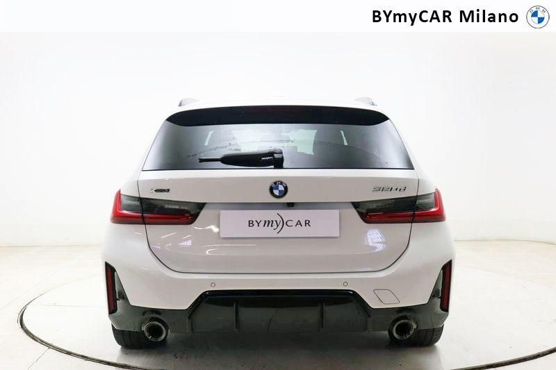 BMW Serie 3 320d Touring mhev 48V xdrive MSport auto https://cdn.bymycar.eu/it-bo/assets/images/vehicles/vo/4577/BMW-SERIE-3-G21-2022-TOURING-jpg-3.jpg