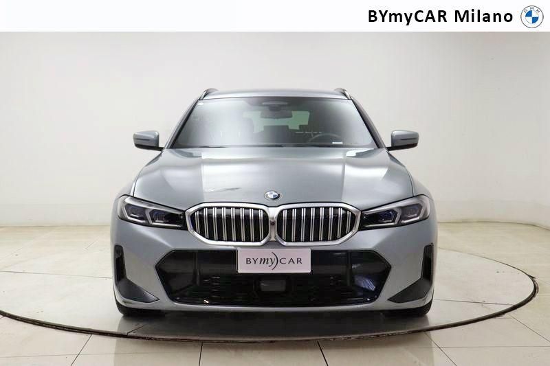 BMW Serie 3 320d Touring mhev 48V xdrive MSport auto https://cdn.bymycar.eu/it-bo/assets/images/vehicles/vo/4583/BMW-SERIE-3-G21-2022-TOURING-jpg-4.jpg