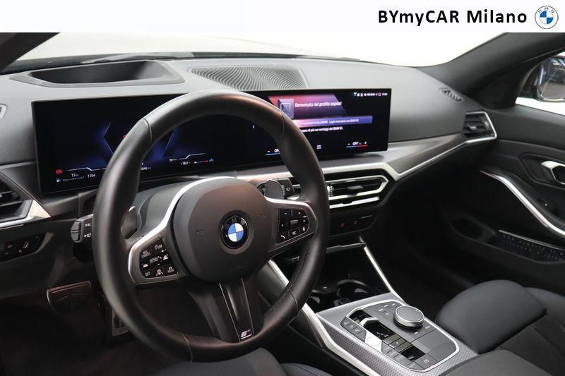 BMW Serie 3 320d Touring mhev 48V xdrive MSport auto https://cdn.bymycar.eu/it-bo/assets/images/vehicles/vo/4584/BMW-SERIE-3-G21-2022-TOURING-jpg-11.jpg