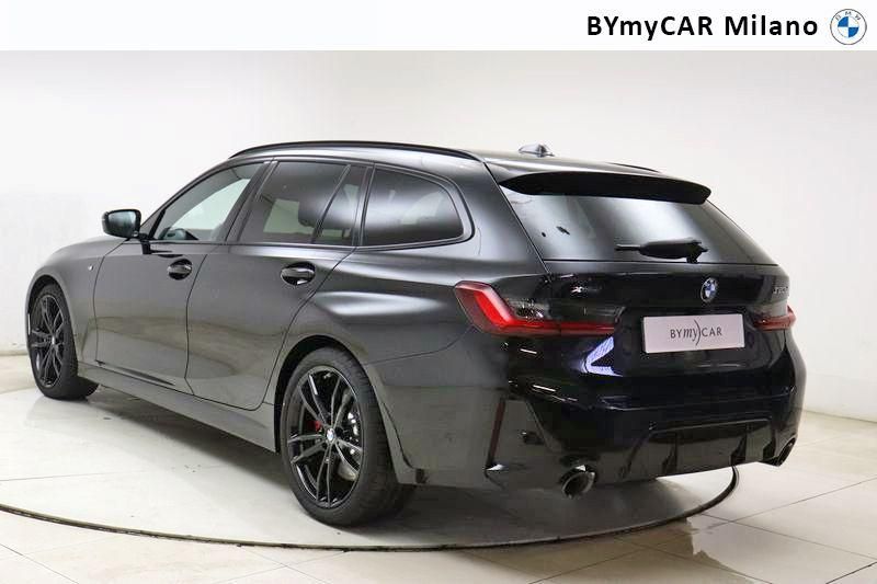 BMW Serie 3 320d Touring mhev 48V xdrive MSport auto https://cdn.bymycar.eu/it-bo/assets/images/vehicles/vo/4584/BMW-SERIE-3-G21-2022-TOURING-jpg-15.jpg