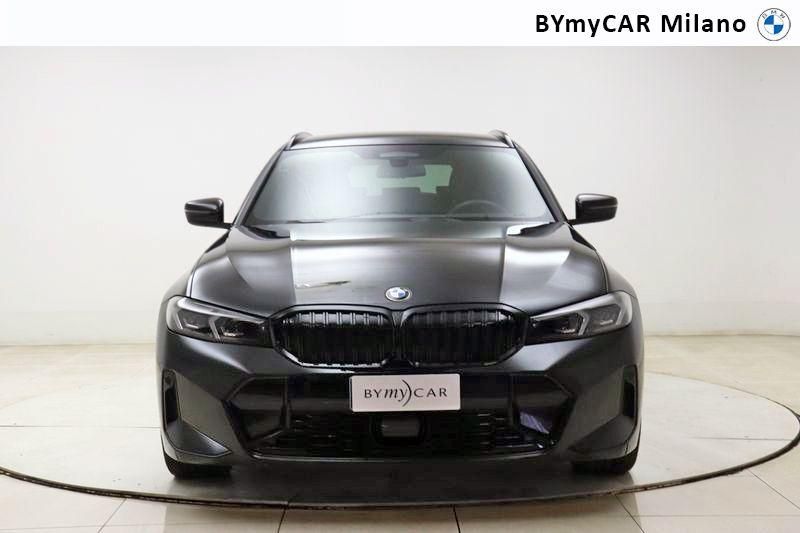 BMW Serie 3 320d Touring mhev 48V xdrive MSport auto https://cdn.bymycar.eu/it-bo/assets/images/vehicles/vo/4584/BMW-SERIE-3-G21-2022-TOURING-jpg-4.jpg