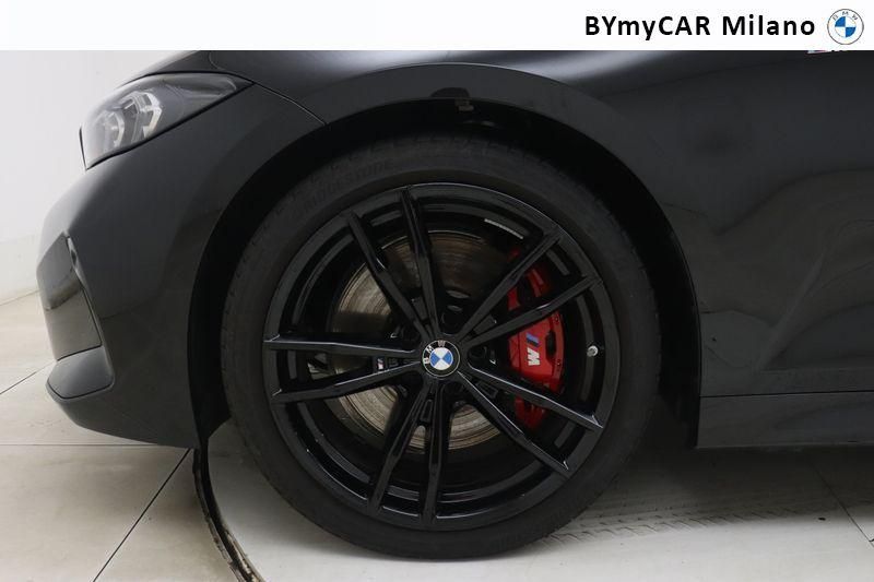 BMW Serie 3 320d Touring mhev 48V xdrive MSport auto https://cdn.bymycar.eu/it-bo/assets/images/vehicles/vo/4584/BMW-SERIE-3-G21-2022-TOURING-jpg-9.jpg