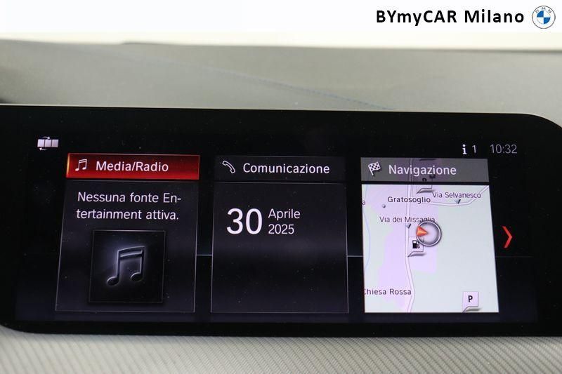 BMW Serie 1 118d Msport auto https://cdn.bymycar.eu/it-bo/assets/images/vehicles/vo/4586/BMW-SERIE-1-F40-jpg-13.jpg