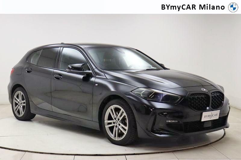 BMW Serie 1 118d Msport auto https://cdn.bymycar.eu/it-bo/assets/images/vehicles/vo/4586/BMW-SERIE-1-F40-jpg-5.jpg