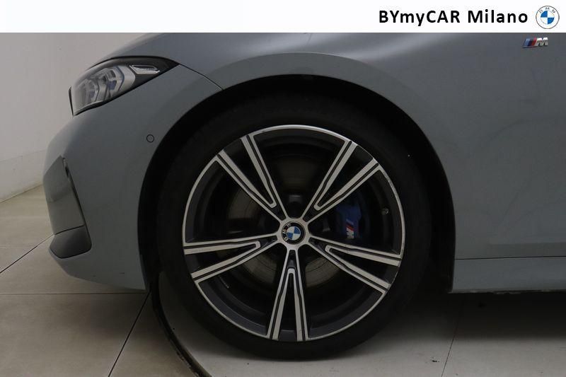 BMW Serie 3 320d Touring mhev 48V xdrive MSport auto https://cdn.bymycar.eu/it-bo/assets/images/vehicles/vo/4590/BMW-SERIE-3-G21-2022-TOURING-jpg-9.jpg