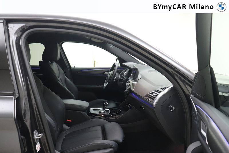 BMW X4 X4 xdrive20d mhev 48V Msport auto https://cdn.bymycar.eu/it-bo/assets/images/vehicles/vo/4598/BMW-X4-G02-2021-jpg-8.jpg
