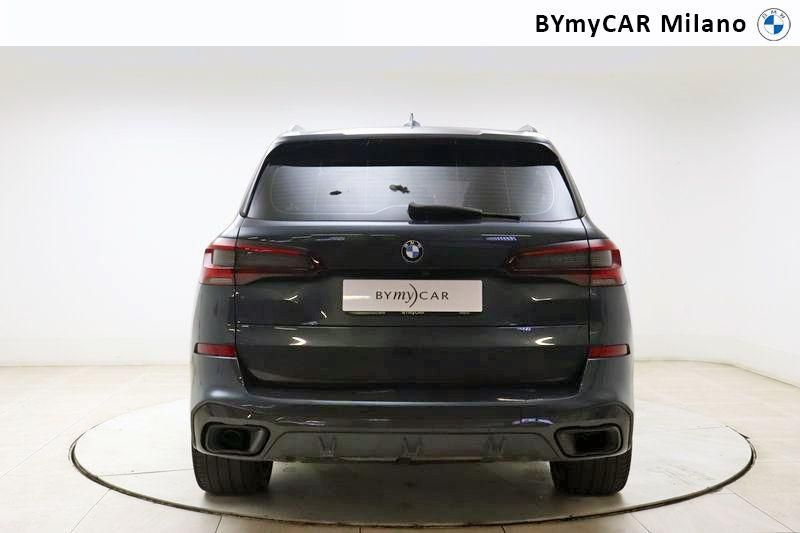 BMW X5 X5 xdrive25d Msport auto https://cdn.bymycar.eu/it-bo/assets/images/vehicles/vo/4623/BMW-X5-G05-2018-jpg-3.jpg