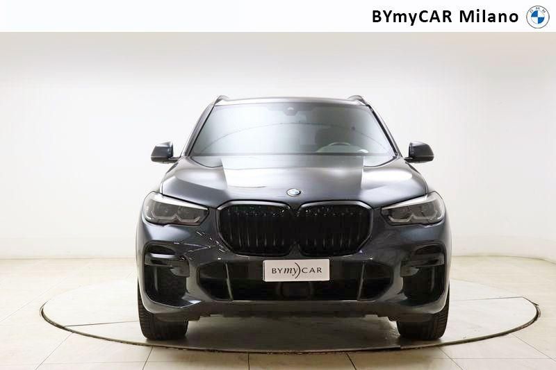 BMW X5 X5 xdrive25d Msport auto https://cdn.bymycar.eu/it-bo/assets/images/vehicles/vo/4623/BMW-X5-G05-2018-jpg-4.jpg
