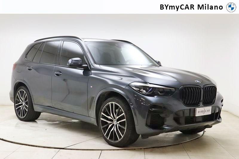 BMW X5 X5 xdrive25d Msport auto https://cdn.bymycar.eu/it-bo/assets/images/vehicles/vo/4623/BMW-X5-G05-2018-jpg-5.jpg