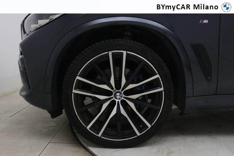 BMW X5 X5 xdrive25d Msport auto https://cdn.bymycar.eu/it-bo/assets/images/vehicles/vo/4623/BMW-X5-G05-2018-jpg-9.jpg