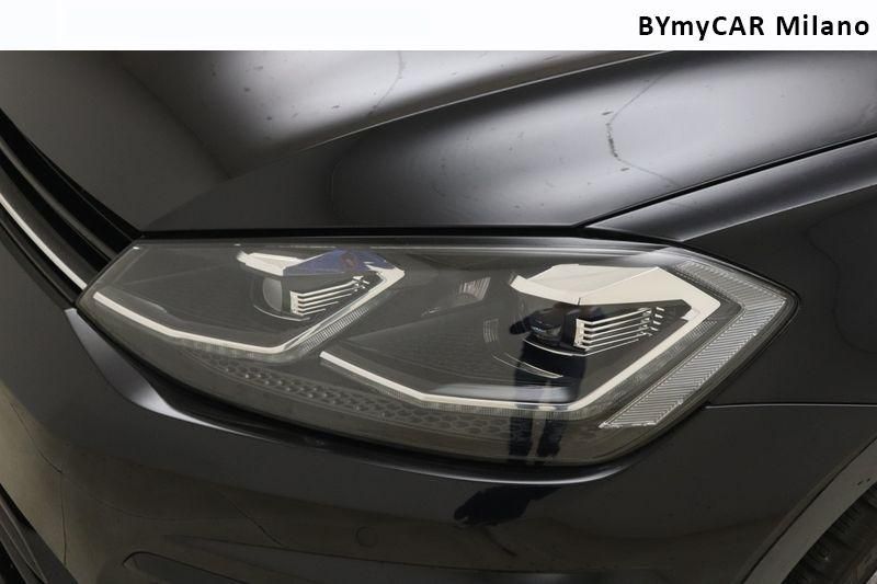 Volkswagen Golf Golf 5p 2.0 tsi R 4motion 310cv dsg https://cdn.bymycar.eu/it-bo/assets/images/vehicles/vo/4624/VOLKSWAGEN-GOLF-VII-2017-5P-jpg-10.jpg