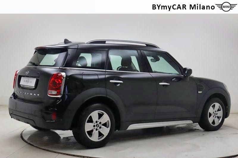 Mini Countryman Mini Countryman 1.5 One D Boost auto 7m https://cdn.bymycar.eu/it-bo/assets/images/vehicles/vo/4630/MINI-MINI-COUNTRYMAN-F60-2017-jpg-7.jpg