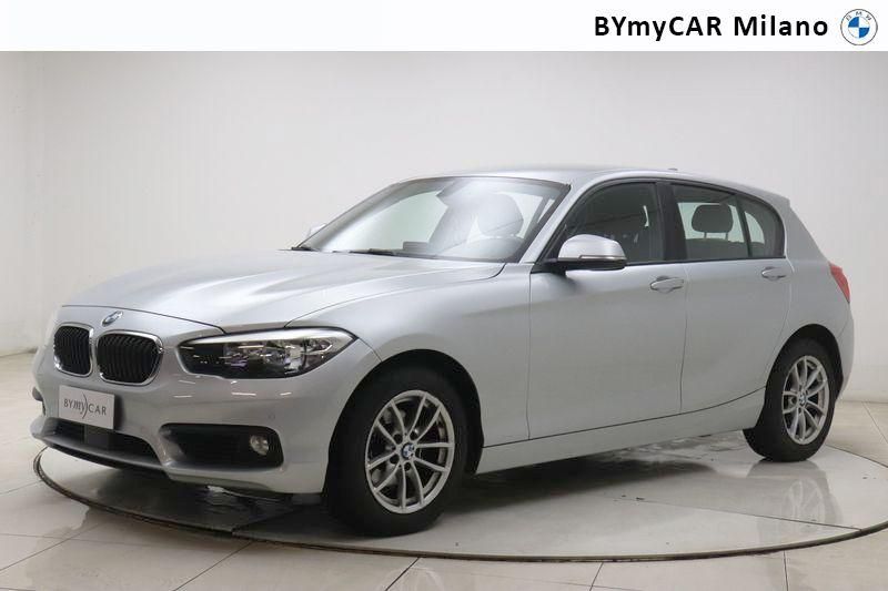 BMW Serie 1 116d Business 5p https://cdn.bymycar.eu/it-bo/assets/images/vehicles/vo/4631/BMW-SERIE-1-F-2F20-21-2015-jpg-0.jpg