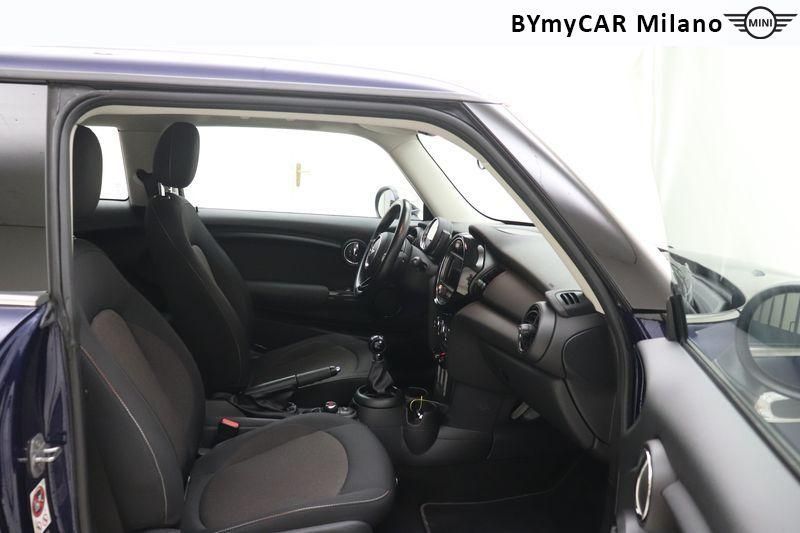 Mini Mini Mini 1.2 One Boost 3p https://cdn.bymycar.eu/it-bo/assets/images/vehicles/vo/4635/MINI-MINI-IV-F55-F56-2014-jpg-8.jpg
