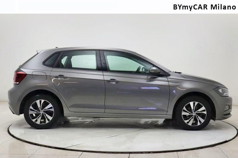 Volkswagen Polo Polo 5p 1.0 tsi Comfortline 95cv dsg https://cdn.bymycar.eu/it-bo/assets/images/vehicles/vo/4637/VOLKSWAGEN-POLO-VI-2017-jpg-6.jpg