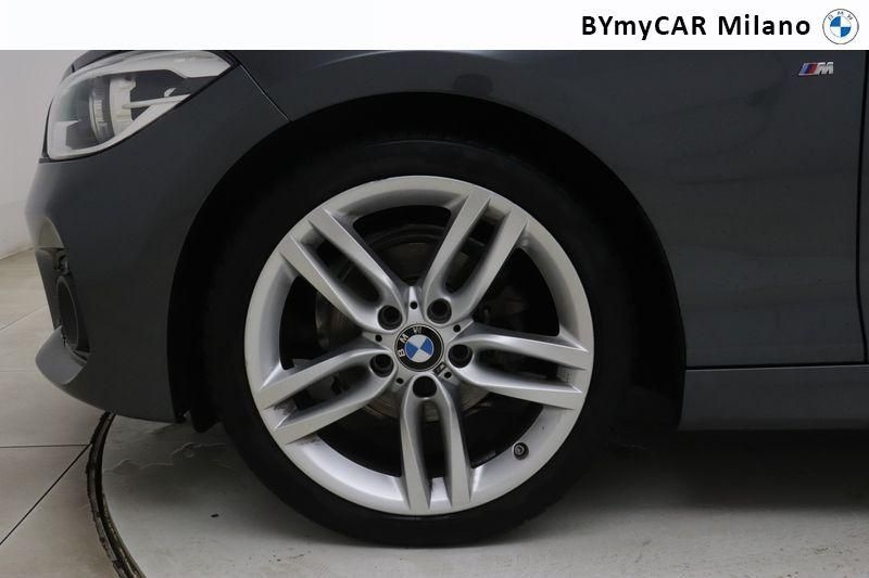 BMW Serie 1 116i Msport 5p https://cdn.bymycar.eu/it-bo/assets/images/vehicles/vo/4640/BMW-SERIE-1-F-2F20-21-2015-jpg-9.jpg