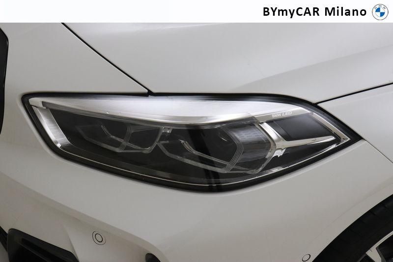 BMW Serie 1 118d Msport auto https://cdn.bymycar.eu/it-bo/assets/images/vehicles/vo/4650/BMW-SERIE-1-F40-jpg-10.jpg
