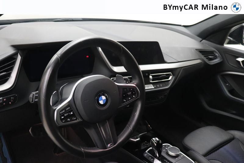 BMW Serie 1 118d Msport auto https://cdn.bymycar.eu/it-bo/assets/images/vehicles/vo/4652/BMW-SERIE-1-F40-jpg-11.jpg