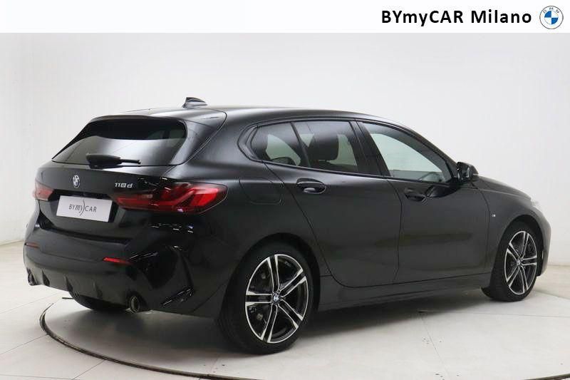 BMW Serie 1 118d Msport auto https://cdn.bymycar.eu/it-bo/assets/images/vehicles/vo/4652/BMW-SERIE-1-F40-jpg-7.jpg