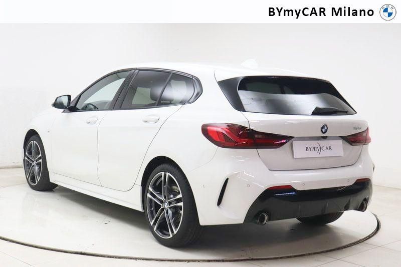 BMW Serie 1 118d Msport auto https://cdn.bymycar.eu/it-bo/assets/images/vehicles/vo/4656/BMW-SERIE-1-F40-jpg-15.jpg