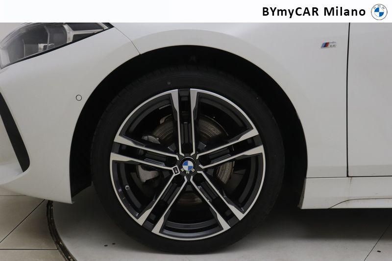 BMW Serie 1 118d Msport auto https://cdn.bymycar.eu/it-bo/assets/images/vehicles/vo/4656/BMW-SERIE-1-F40-jpg-9.jpg