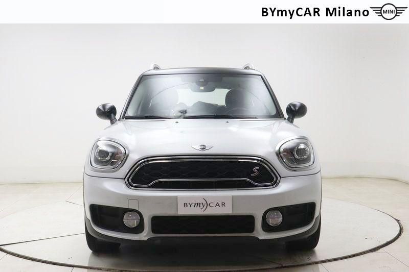 Mini Countryman Mini Countryman 2.0 Cooper SD Hype auto https://cdn.bymycar.eu/it-bo/assets/images/vehicles/vo/4657/MINI-MINI-COUNTRYMAN-F60-2017-jpg-4.jpg