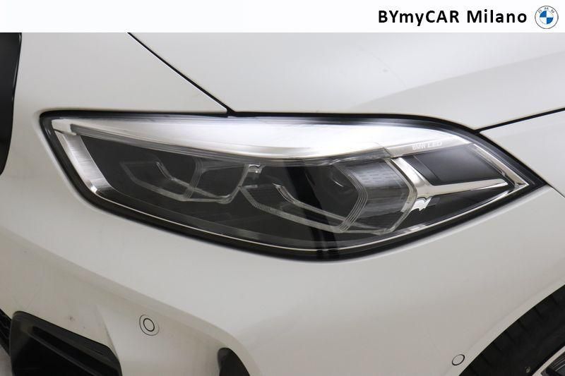BMW Serie 1 118d Msport auto https://cdn.bymycar.eu/it-bo/assets/images/vehicles/vo/4659/BMW-SERIE-1-F40-jpg-10.jpg