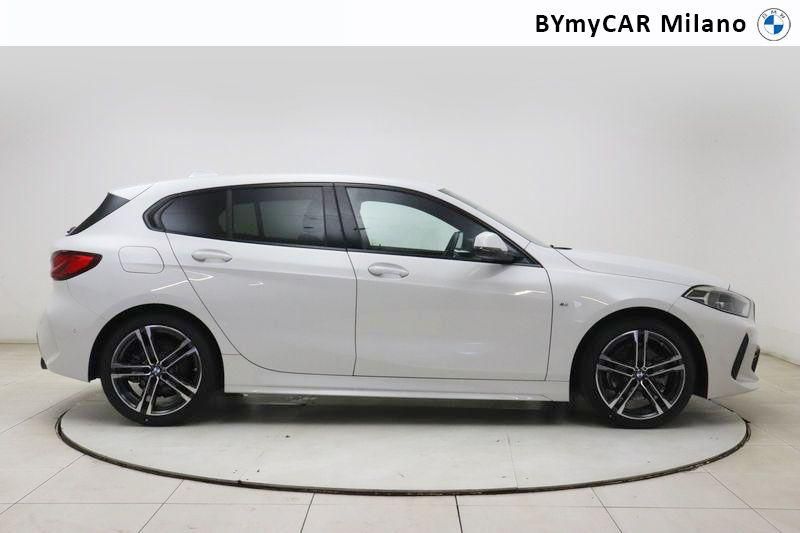 BMW Serie 1 118d Msport auto https://cdn.bymycar.eu/it-bo/assets/images/vehicles/vo/4659/BMW-SERIE-1-F40-jpg-6.jpg