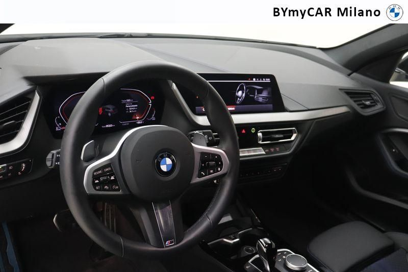 BMW Serie 1 118d Msport auto https://cdn.bymycar.eu/it-bo/assets/images/vehicles/vo/4661/BMW-SERIE-1-F40-jpg-11.jpg
