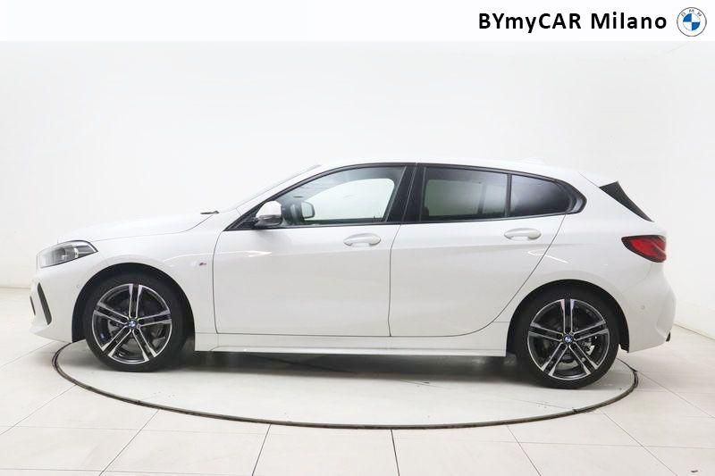 BMW Serie 1 118d Msport auto https://cdn.bymycar.eu/it-bo/assets/images/vehicles/vo/4661/BMW-SERIE-1-F40-jpg-2.jpg