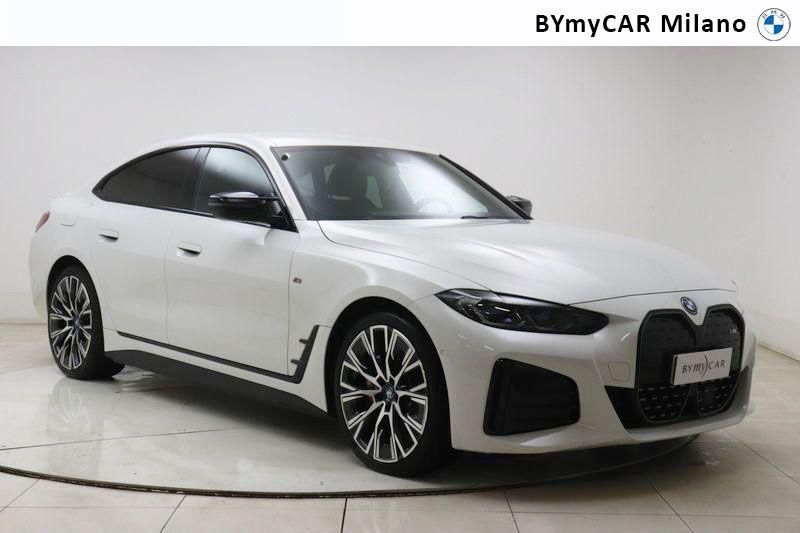 BMW Serie 4 i4 M50 https://cdn.bymycar.eu/it-bo/assets/images/vehicles/vo/4664/BMW-I4-G26-2021-jpg-5.jpg