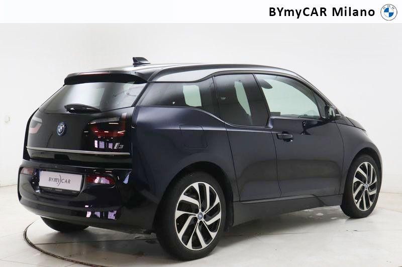 BMW i3 i3 120Ah Advantage https://cdn.bymycar.eu/it-bo/assets/images/vehicles/vo/4667/BMW-I3-2018-jpg-7.jpg