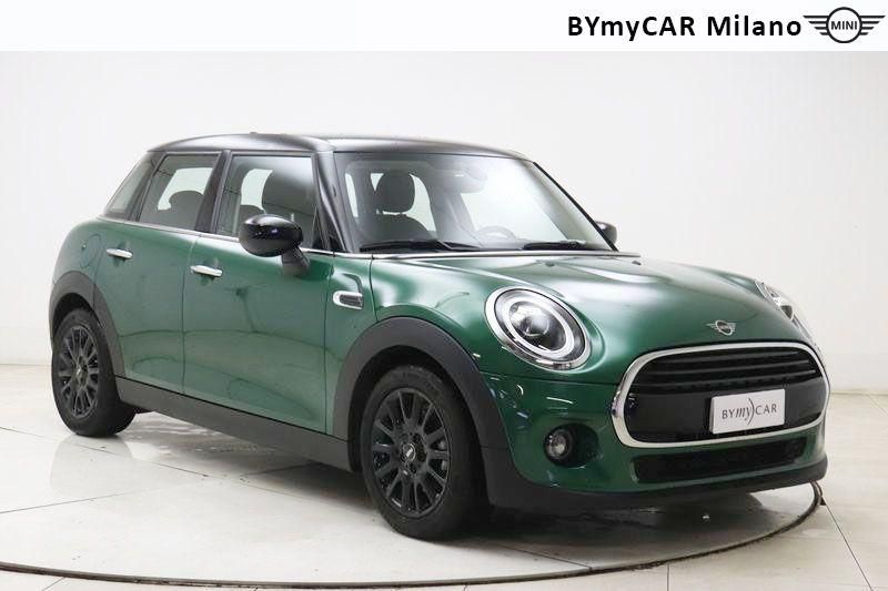 Mini Mini Mini 5p 1.5 Cooper Baker Street auto https://cdn.bymycar.eu/it-bo/assets/images/vehicles/vo/4668/MINI-MINI-IV-F55-2018-5P-jpg-5.jpg