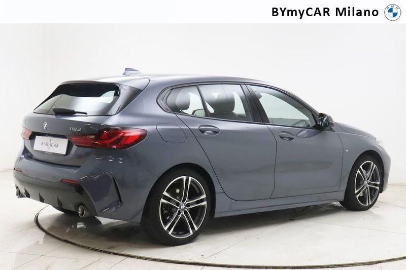 BMW Serie 1 118d Msport auto https://cdn.bymycar.eu/it-bo/assets/images/vehicles/vo/4672/BMW-SERIE-1-F40-jpg-7.jpg