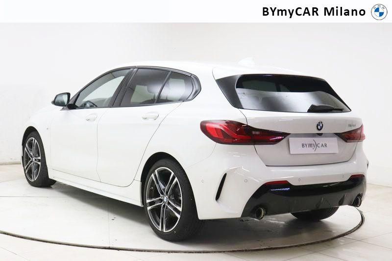 BMW Serie 1 118d Msport auto https://cdn.bymycar.eu/it-bo/assets/images/vehicles/vo/4673/BMW-SERIE-1-F40-jpg-1.jpg