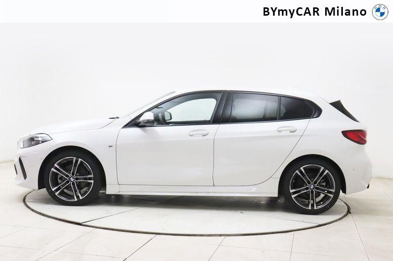 BMW Serie 1 118d Msport auto https://cdn.bymycar.eu/it-bo/assets/images/vehicles/vo/4673/BMW-SERIE-1-F40-jpg-2.jpg