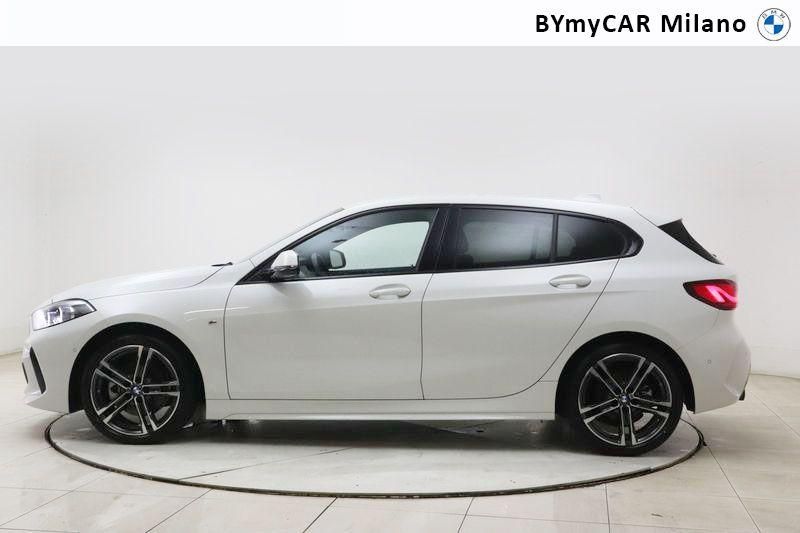 BMW Serie 1 118d Msport auto https://cdn.bymycar.eu/it-bo/assets/images/vehicles/vo/4676/BMW-SERIE-1-F40-jpg-2.jpg