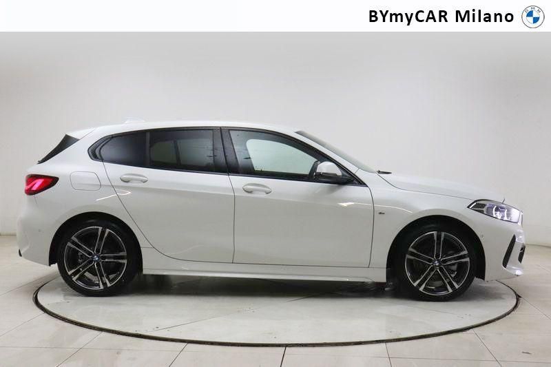 BMW Serie 1 118d Msport auto https://cdn.bymycar.eu/it-bo/assets/images/vehicles/vo/4676/BMW-SERIE-1-F40-jpg-6.jpg