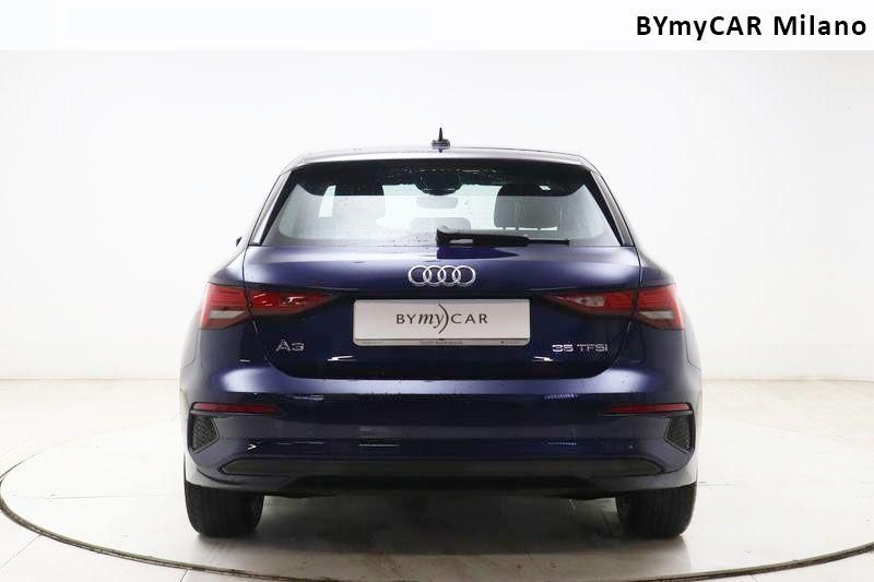 Audi A3 A3 Sportback 35 1.5 tfsi mhev S line edition s-tronic https://cdn.bymycar.eu/it-bo/assets/images/vehicles/vo/4686/AUDI-A3-IV-2020-SPORTBACK-jpg-3.jpg
