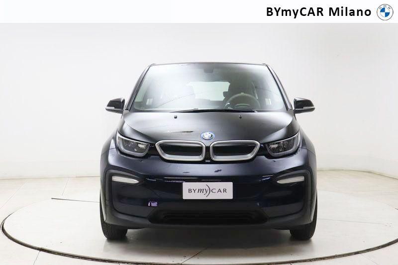 BMW i3 i3 120Ah Advantage https://cdn.bymycar.eu/it-bo/assets/images/vehicles/vo/4690/BMW-I3-2018-jpg-16.jpg