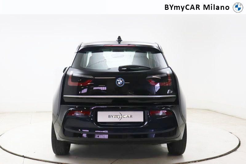 BMW i3 i3 120Ah Advantage https://cdn.bymycar.eu/it-bo/assets/images/vehicles/vo/4690/BMW-I3-2018-jpg-6.jpg