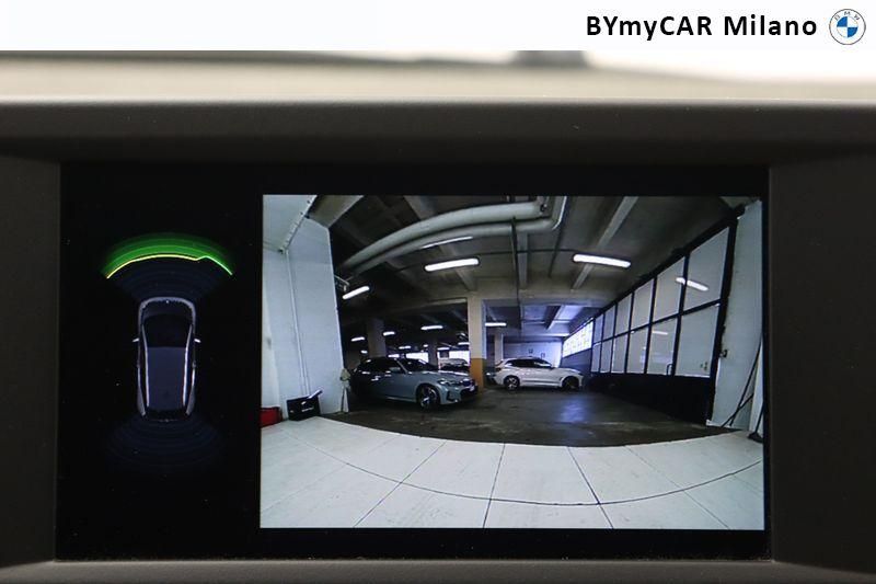 BMW i3 i3 120Ah Advantage https://cdn.bymycar.eu/it-bo/assets/images/vehicles/vo/4690/BMW-I3-2018-jpg-9.jpg