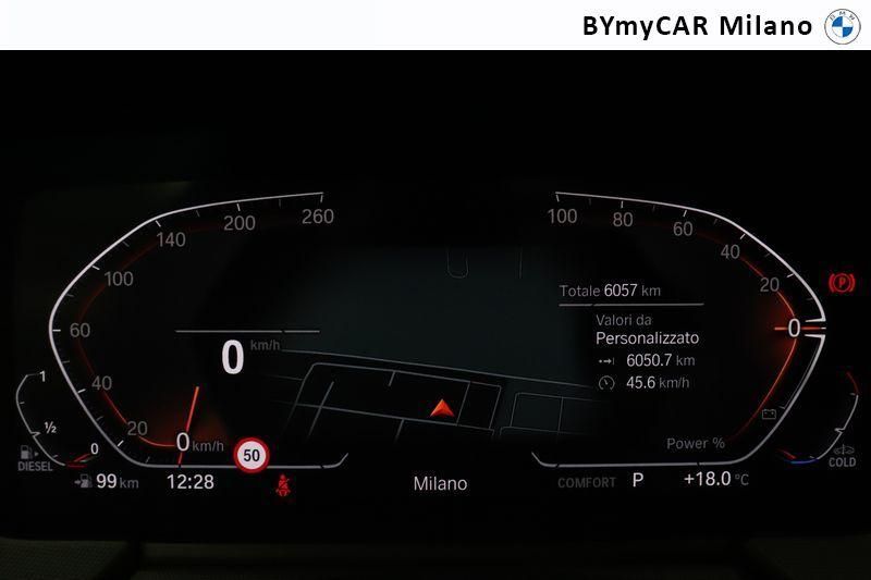 BMW Serie 1 118d Msport auto https://cdn.bymycar.eu/it-bo/assets/images/vehicles/vo/4693/BMW-SERIE-1-F40-jpg-12.jpg