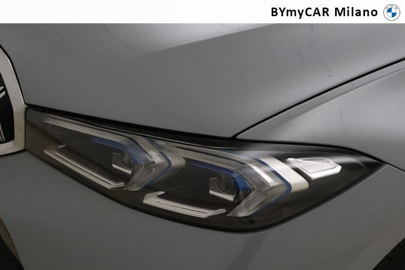 BMW Serie 3 320d Touring mhev 48V xdrive MSport auto https://cdn.bymycar.eu/it-bo/assets/images/vehicles/vo/4702/BMW-SERIE-3-G21-2022-TOURING-jpg-10.jpg