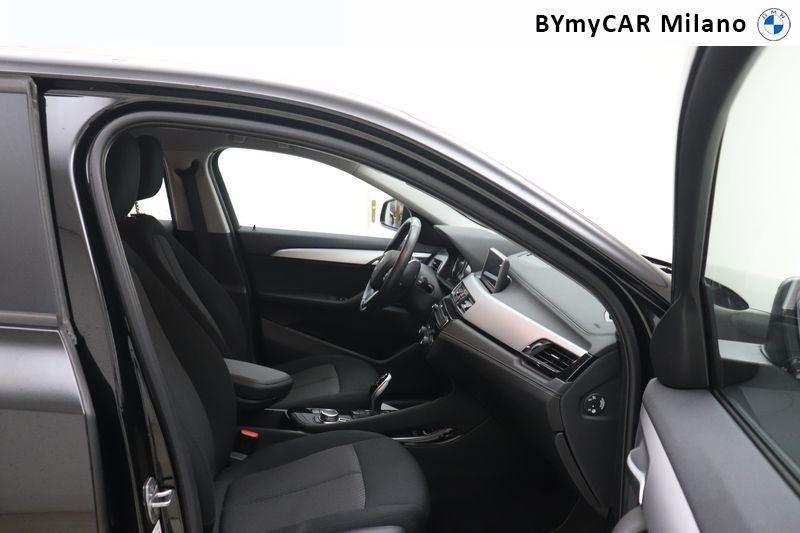 BMW X2 X2 sdrive18d Advantage auto https://cdn.bymycar.eu/it-bo/assets/images/vehicles/vo/4707/BMW-X2-F39-jpg-8.jpg